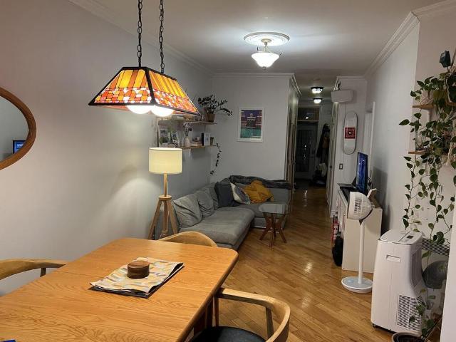 Apartment for rent in Le Plateau-Mont-Royal, Montréal
