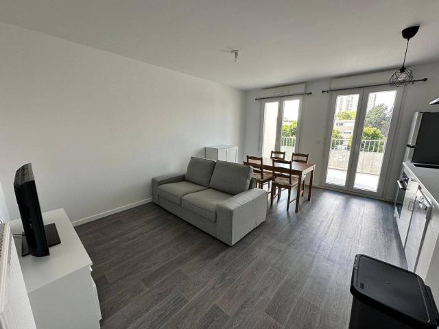 Appartement location à Les Loges, Évry-Courcouronnes
