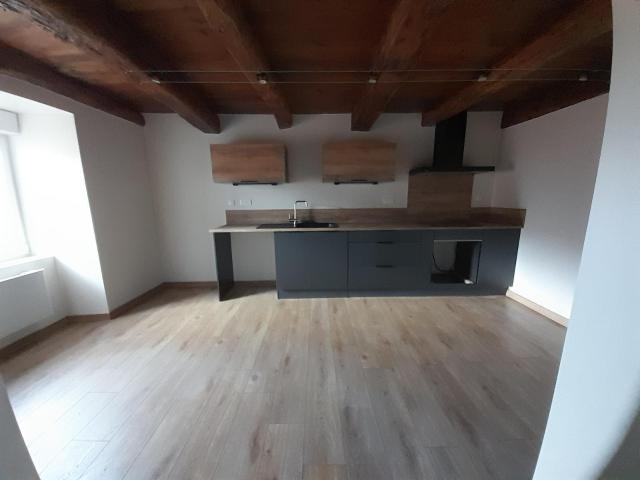 Appartement location à Millau, Saint-georges-de-luzençon