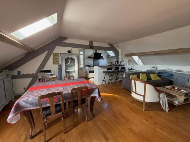 Appartement vente à Oloron-Sainte-Marie, Salies-de-béarn