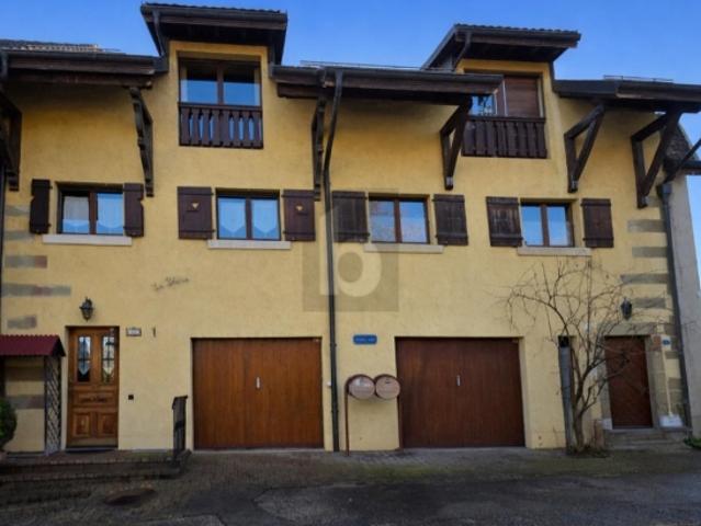 Reihenfamilienhaus kaufen in Eysins, Waadt