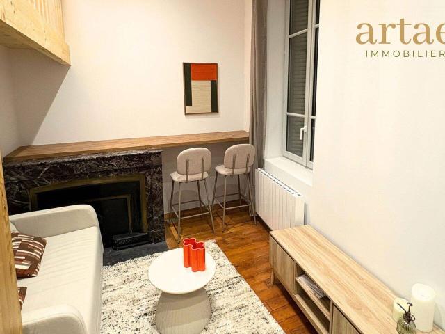 Studio location à Villefranche-sur-Saône, Rhône