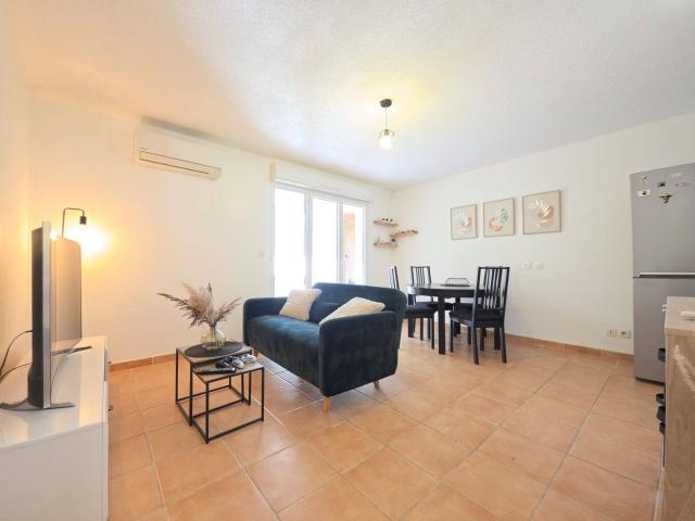 Appartement location à HLM les Pessades, Vedène