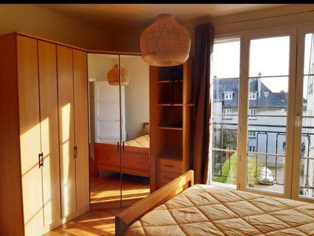 Studio location à Le Château, Caen