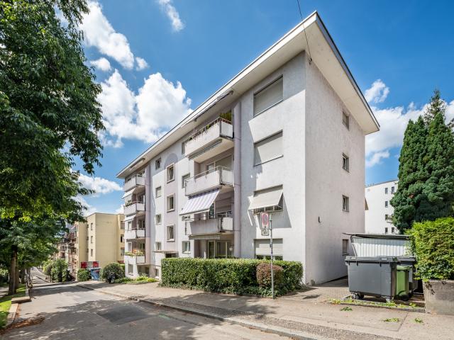 Apartment mieten in Einigen, Zürich