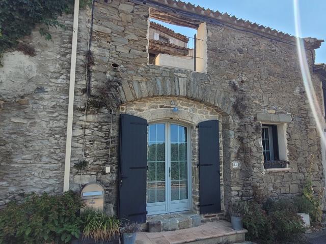 Maison vente à Béziers, Minerve