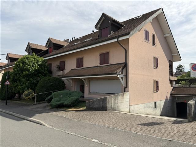 Wohnung kaufen in Givrins, Waadt