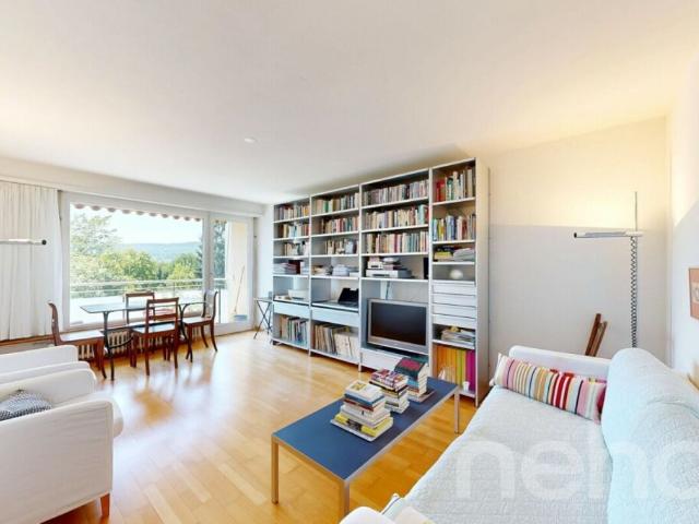 Wohnung kaufen in Einigen, Zürich