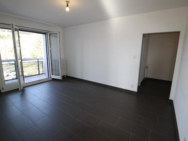 Wohnung mieten in Villars, Freiburg