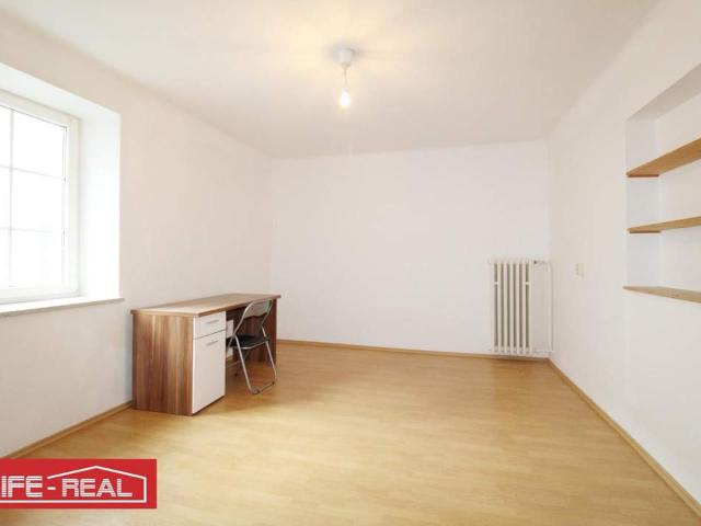 Etagenwohnung mieten in Ried