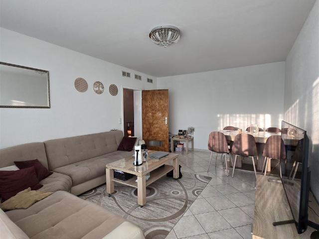 Wohnung kaufen in Wiesdorf, Leverkusen