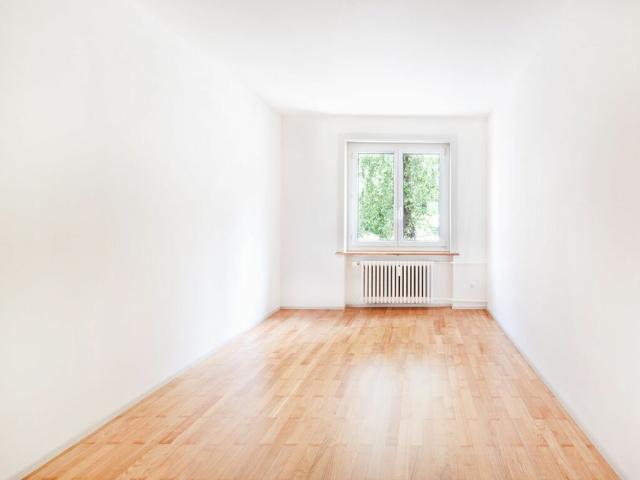 Apartment mieten in Einigen, Zürich
