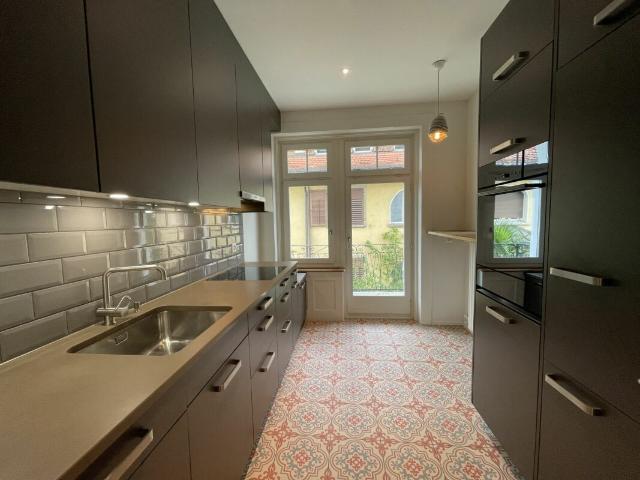 Apartment mieten in Einigen, Zürich