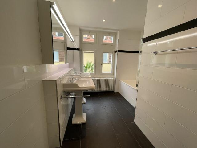 Apartment mieten in Einigen, Zürich