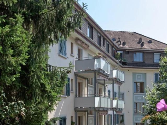 Apartment mieten in Einigen, Zürich