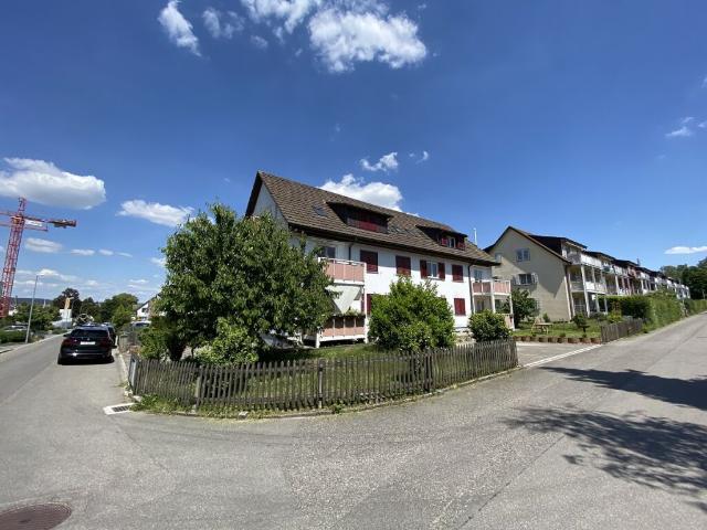 Dachwohnung mieten in Feuerthalen, Zürich