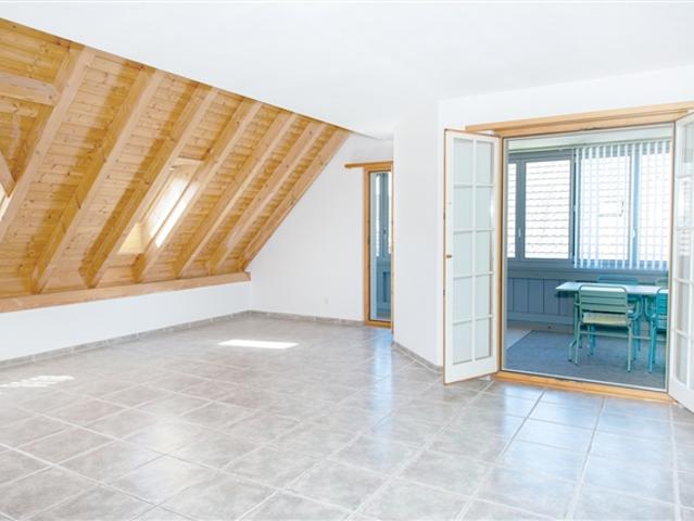 Wohnung kaufen in Bachenbülach, Zürich