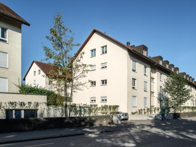Dachwohnung mieten in Dietikon, Zürich