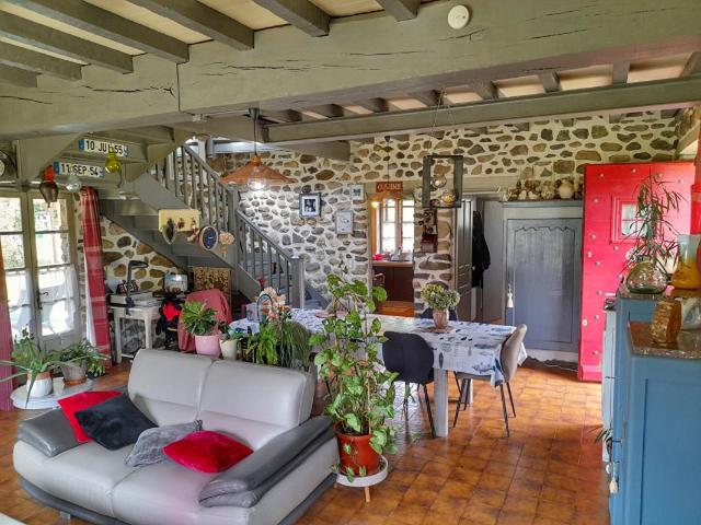 Maison vente à Oloron-Sainte-Marie, Buzy