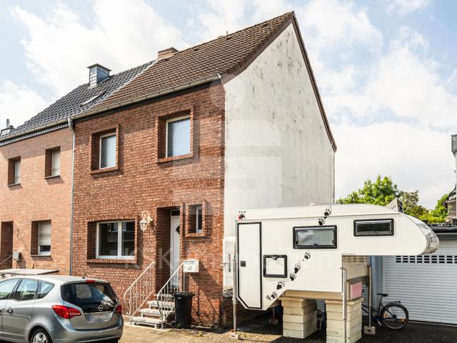 Doppelhaushälfte kaufen in Langenich, Kerpen