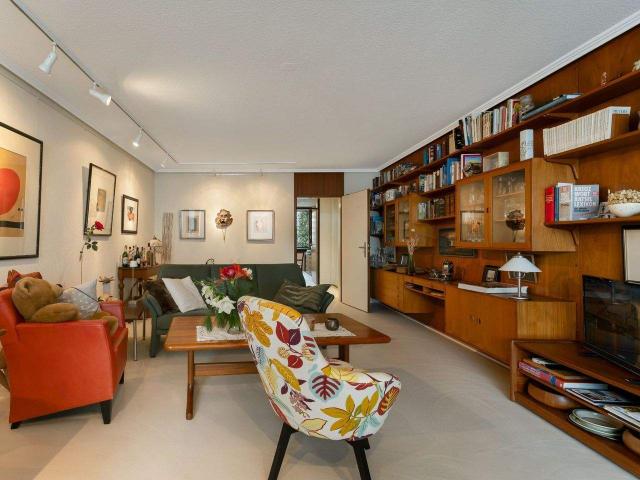 Wohnung kaufen in Unterfeldhaus, Erkrath