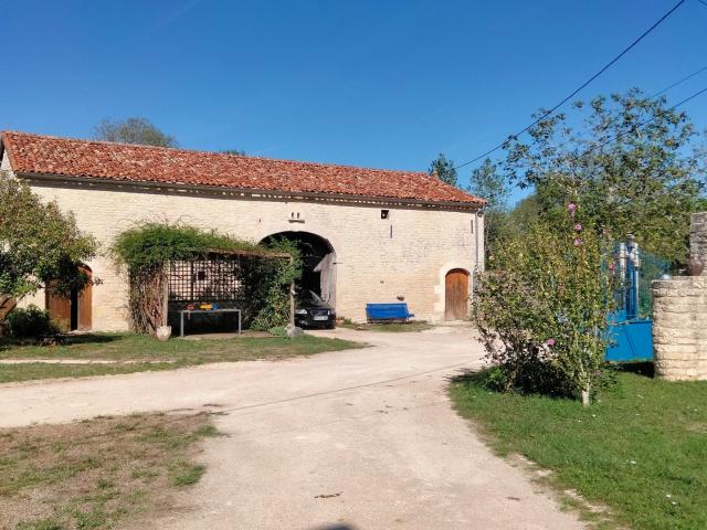 Maison vente à Chenon, Charente