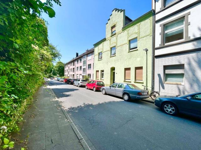 Etagenwohnung kaufen in Essen, Rüttenscheid-Bergerhausen-Rellinghausen-Stadtwald