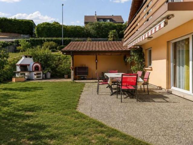 Haus kaufen in Grandson, Waadt