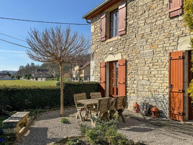 Maison vente à France métropolitaine, Port-lesney