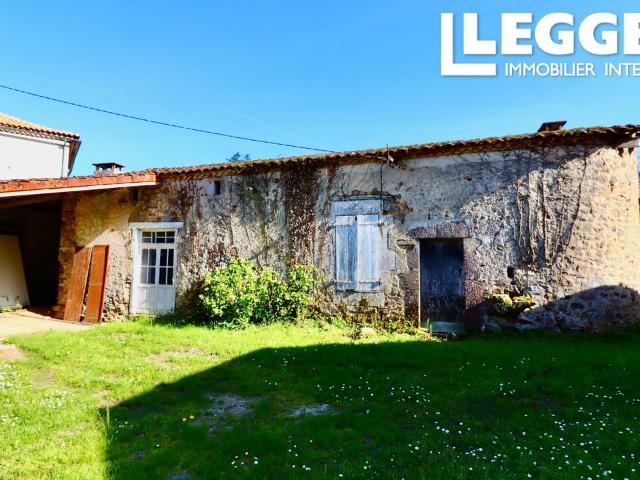 Maison vente à Angoulême, Écuras