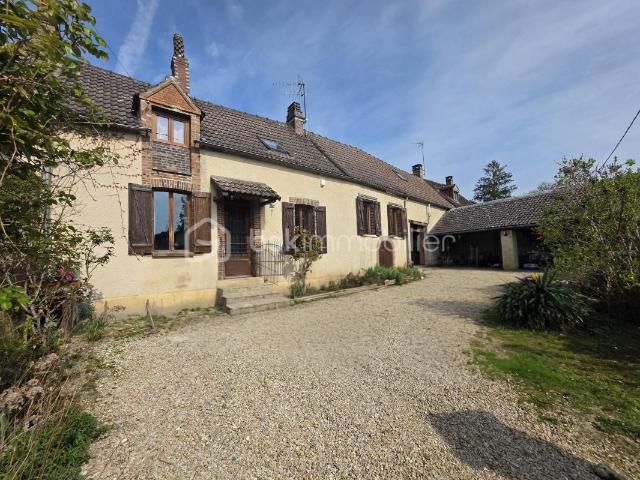 Ferme vente à Sens, Thorigny-sur-oreuse