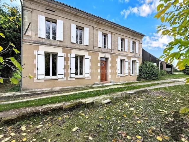 Maison vente à Libourne, Les Peintures