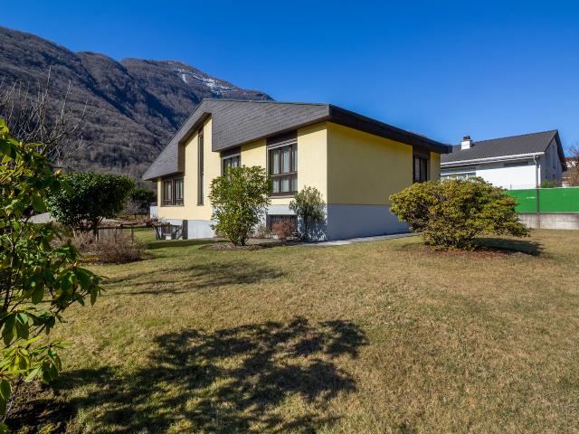 Haus kaufen in Maggia, Tessin