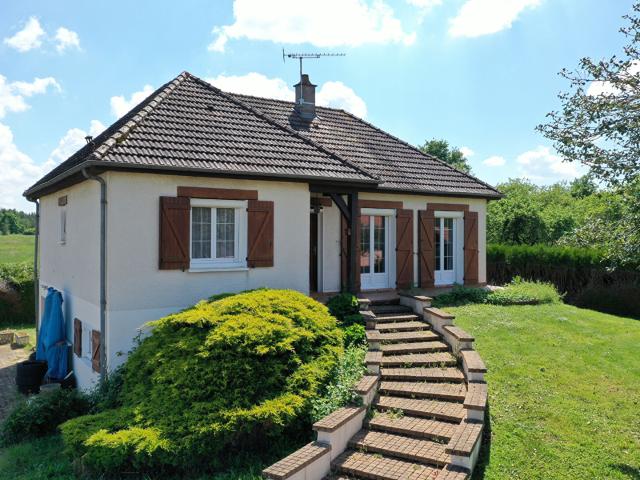 Maison vente à Bourges, Beffes