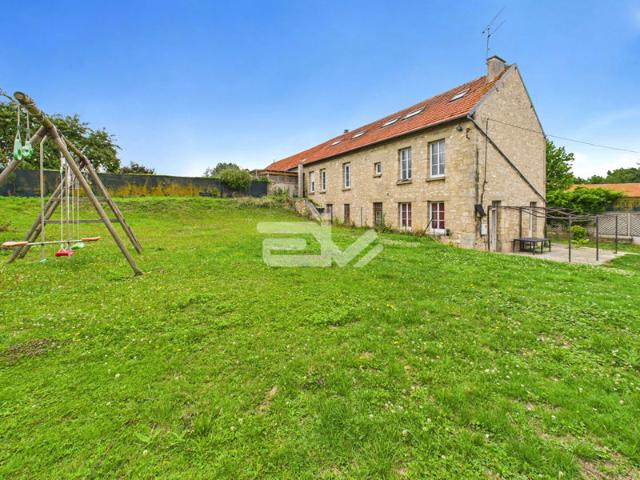 Maison vente à Soissons, Perles