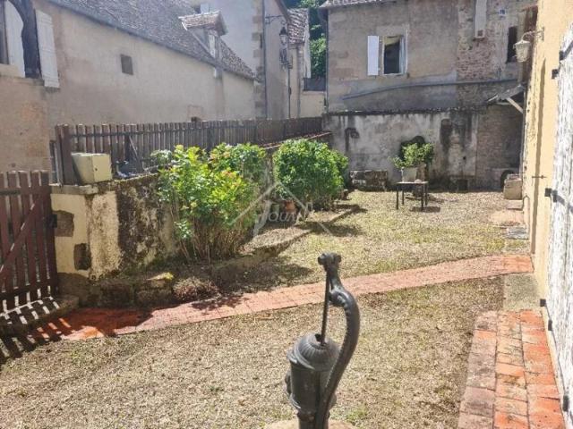 Maison vente à Moulins, Bourbon-l'archambault