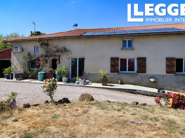 Maison vente à Confolens, Saulgond