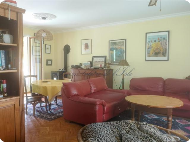 Maison vente à Périgueux, Atur