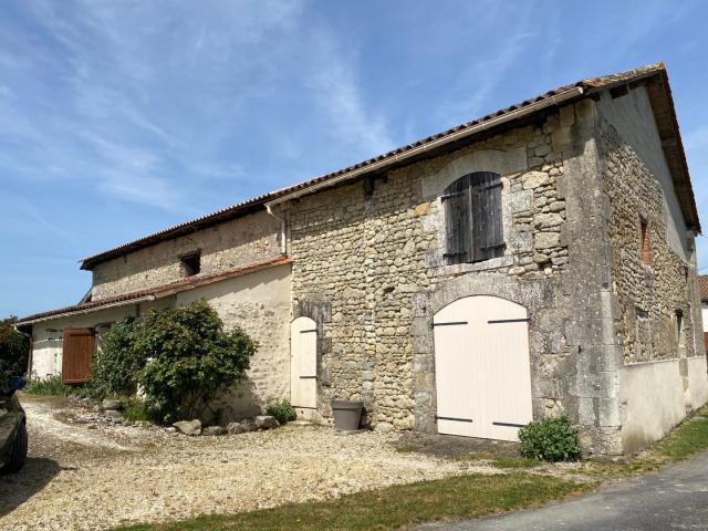 Maison vente à Cognac, Sauvignac