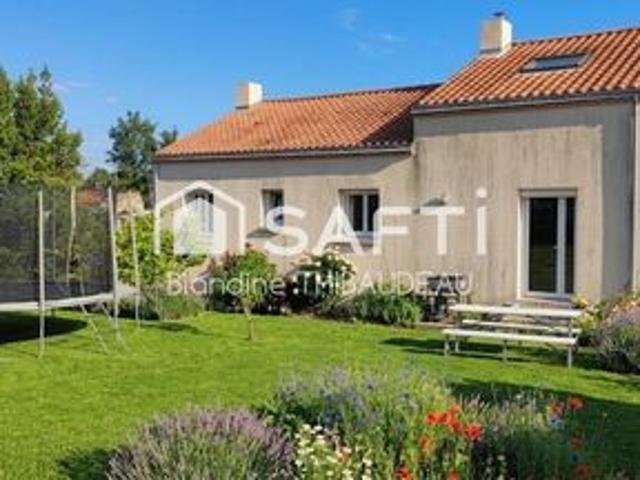 Villa vente à Nantes, Maisdon-sur-sèvre