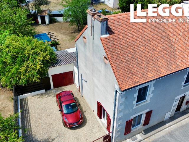 Maison vente à Montmorillon, Bourg-archambault