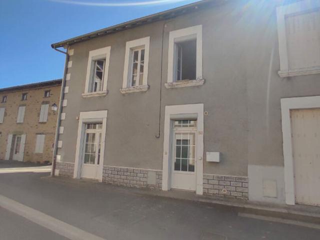 Maison location à Confolens, Exideuil