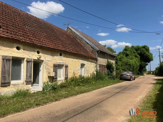 Maison vente à Auxerre, Sougères-en-puisaye