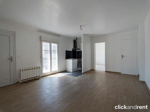 Maison location à Saint-Denis, Stains