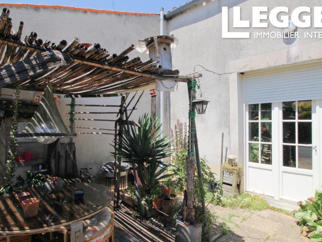 Maison vente à Niort, Villiers-en-bois