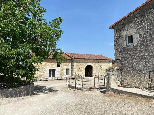Maison vente à Châtellerault, Glénouze