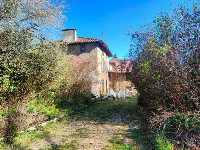 Maison vente à Rochechouart, Oradour-sur-vayres