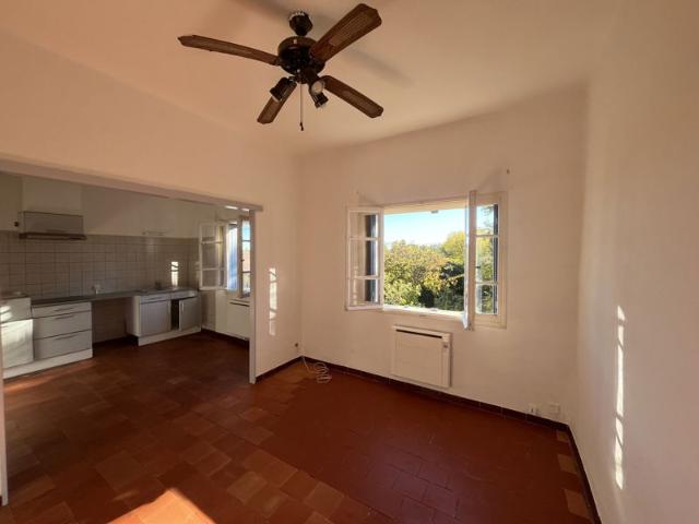 Maison vente à Nîmes, La Calmette