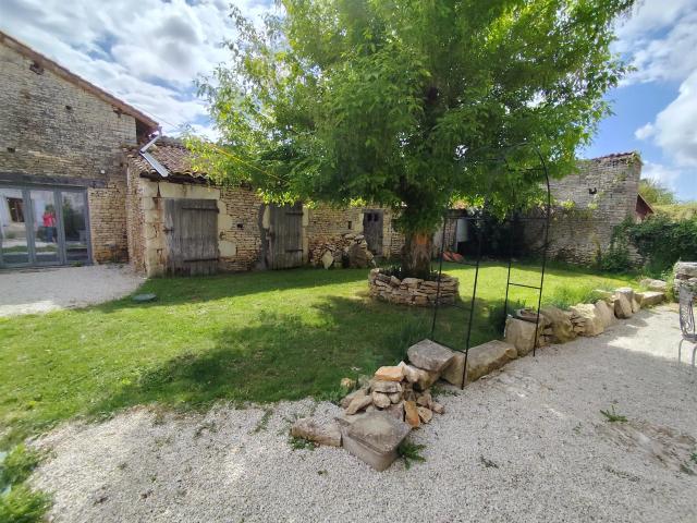 Maison vente à Niort, Limalonges