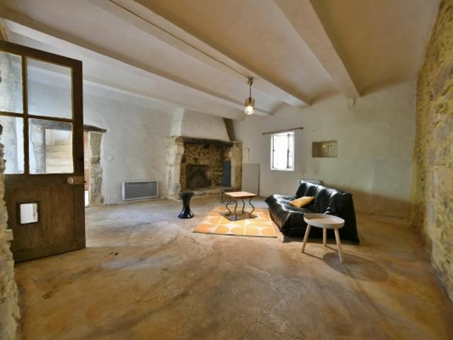 Maison vente à Nîmes, Uzès